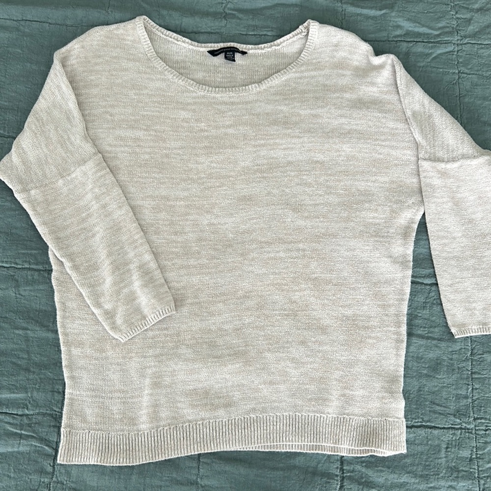 American eagle sweater